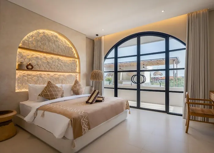 Brand New Exquisite Luxury 5 Bedroom Umalas
