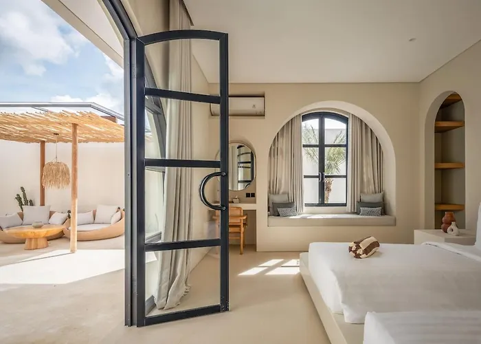 Villa Brand New Exquisite Luxury 5 Bedroom Umalas Kerobokan (Bali)